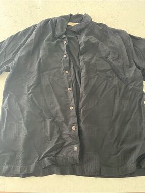 Tommy Bahama 100% Silk Black Button Shirt